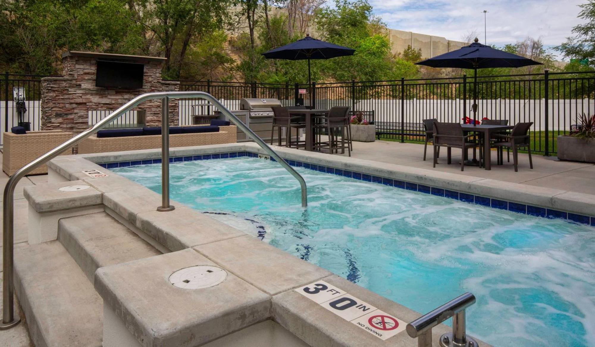 Apartment Stylish Close To Attractions *