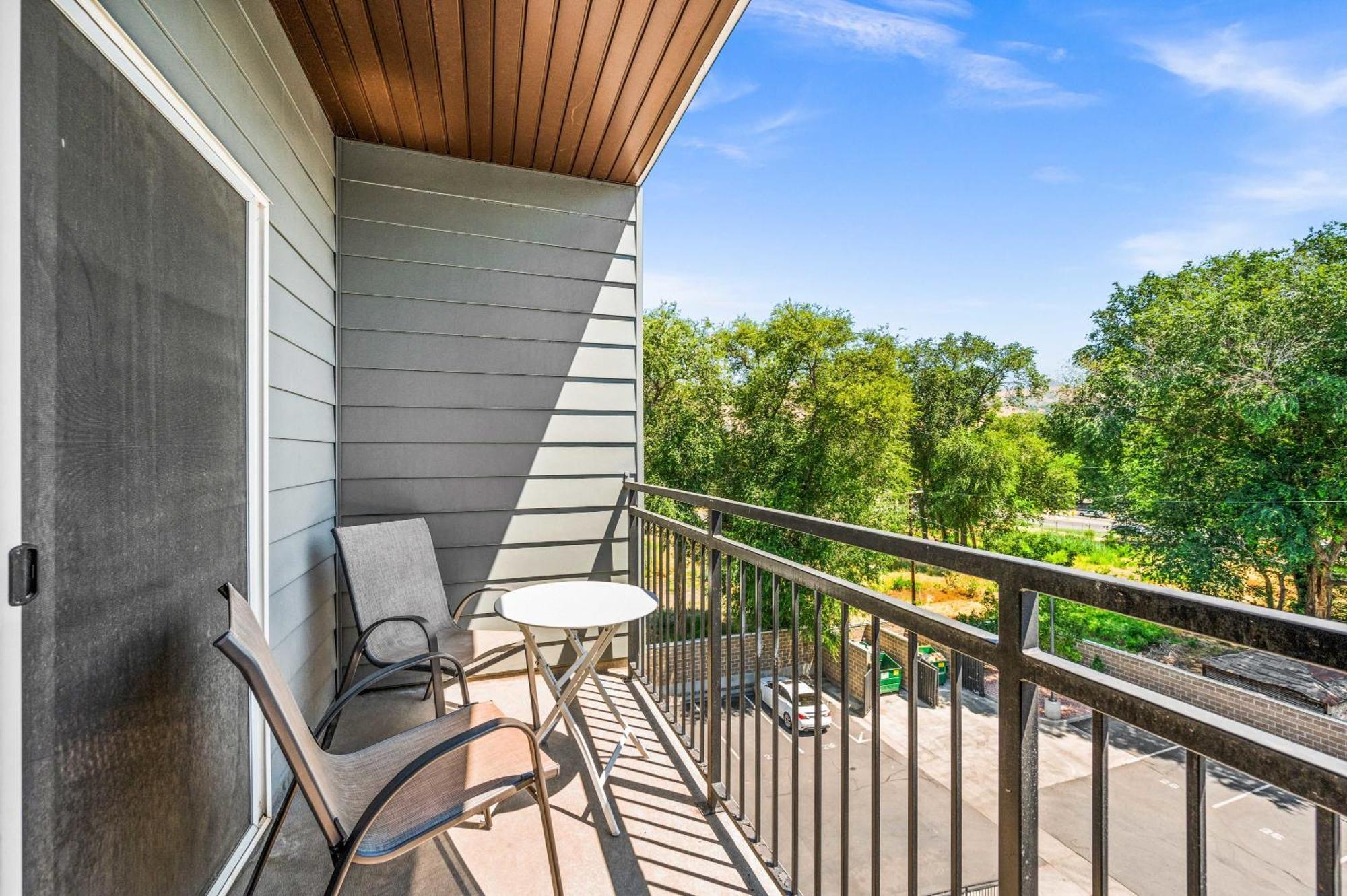 Apartment Stylish Close To Attractions *