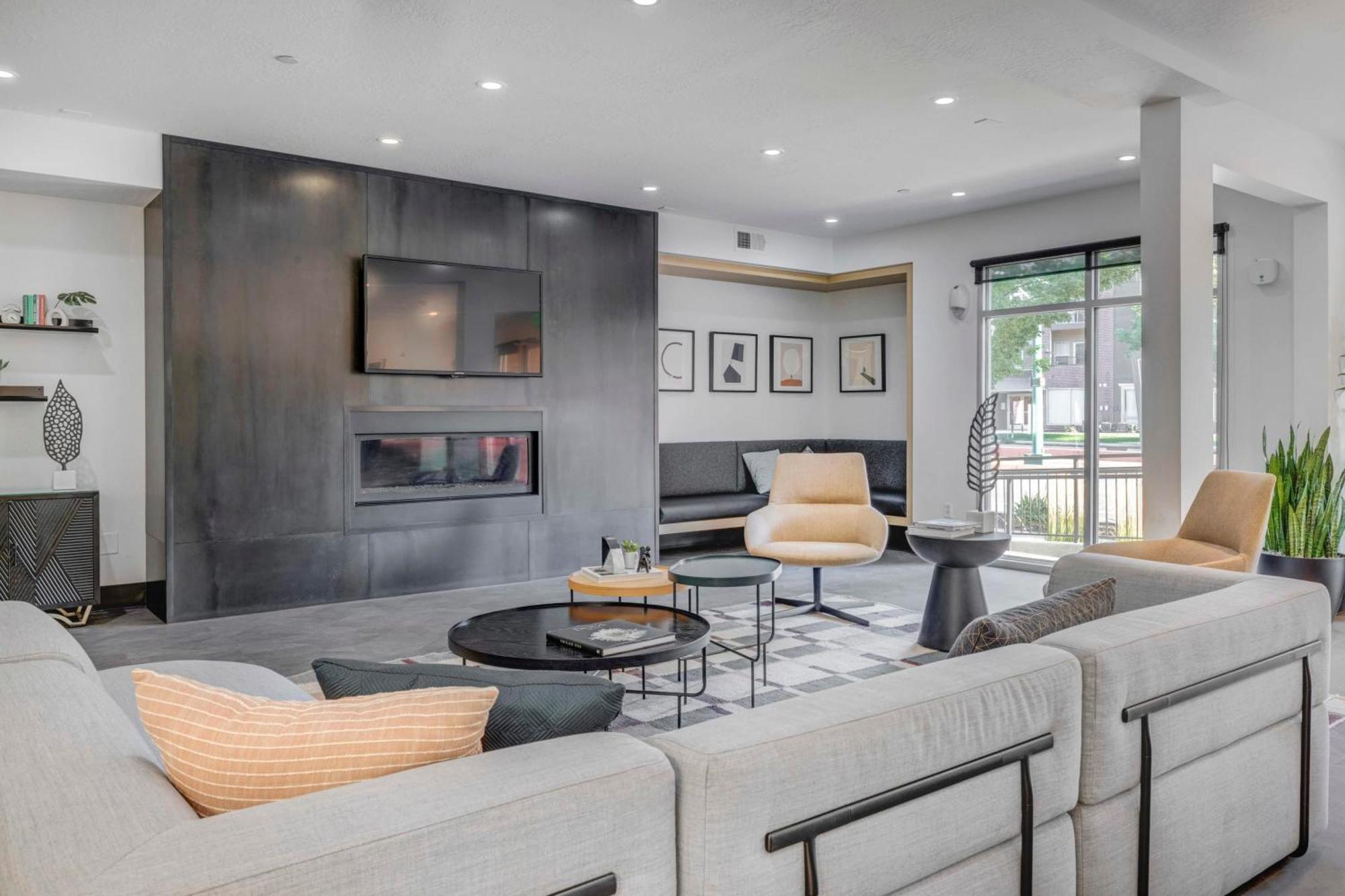 Apartment Stylish Close To Attractions
